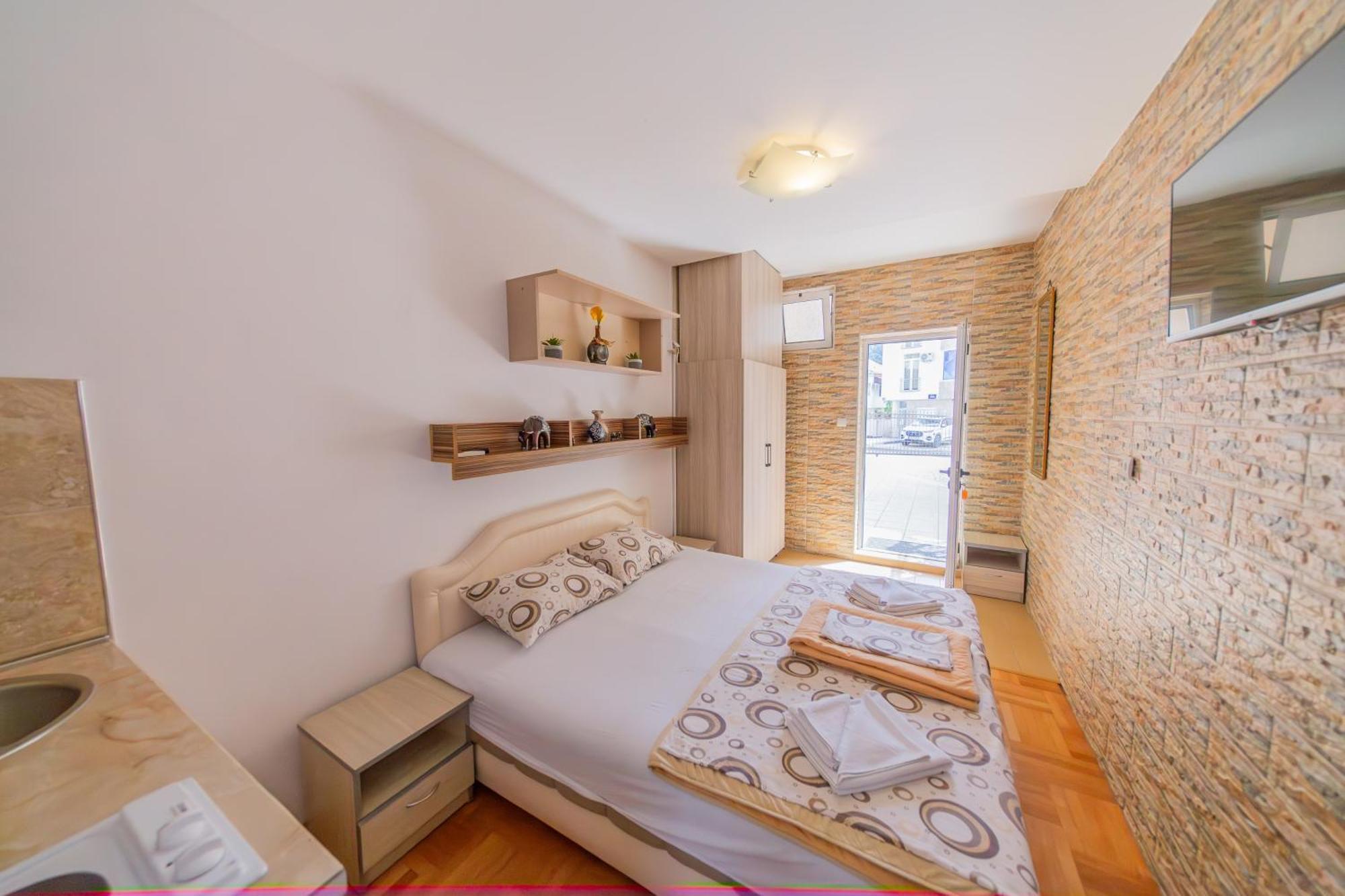Azzuro Apartments Budva Dış mekan fotoğraf